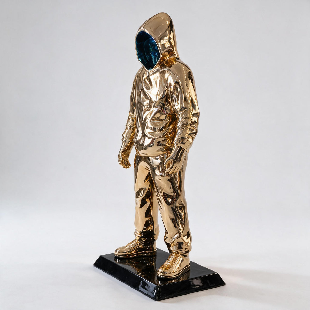 Humanoid Sculptural Floor Lamp | Copper-Look Fiberglass HTP004